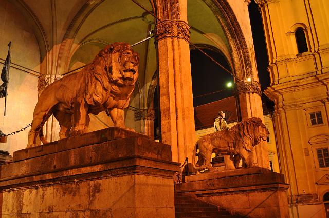 Muenchen 2011 378.jpg - München bei Nacht